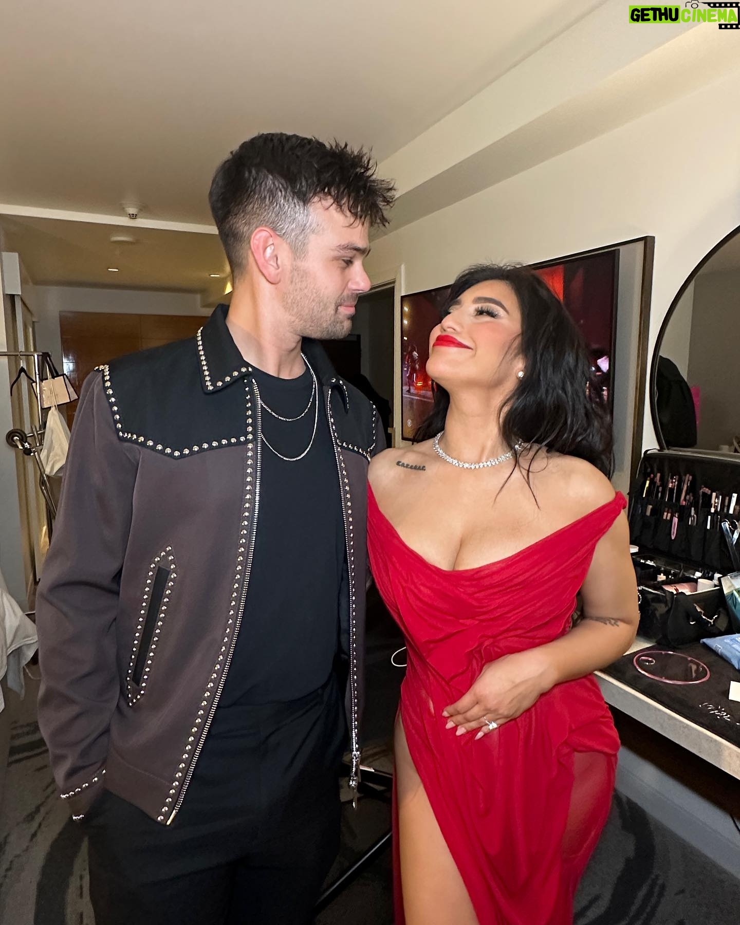 Kirstin Maldonado Instagram - i meannnn ā¦ š„š„š„ iād say Grammys 2024 was a win in itself š