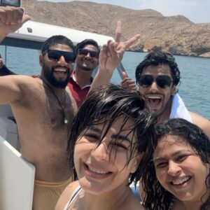 Kirti Kulhari Instagram - Ahhhh went into the ocean after soooo long and it reminded me of how much I have missed it… ❤️ Saw dolphins for the first time ( wish they came closer though 🫣 ) and snorkeled with not the best visibility, but it was such a beautiful ride into the ocean and just being a part of the ocean once again 🫶 my heart is full , mind calm and m ready to go back to work tomorrow 😬 Thank u @imitrayan @mohammed_alzedjali__ @nidhhieaggarrwal for being my #partnersincrime 💕 Thank u @hussainticklay for those flowers and chocolates 🫶 and @mr_capt.sabbir our captain of the boat 🤩 @nobles_marine for that beautiful boat and ride ❤️ #alkhairani #muscat #oman 🌞