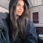 Klaudia El Dursi Instagram – Wish me luck 🤍
No to rozpoczynamy 3 miesięczny egzotyczny maraton 🏝️ Lecę w nieznane po kolejną przygodę życia podczas kręcenia nowych sezonów Hotelu Paradise ✨
#thisisit