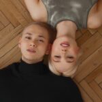 Klavdiya Vysokova Instagram - Наш трек «Без мозгов» вышел на всех площадках! ♥️ Какая строчка запала в душу сильнее всего, признавайтесь? 👇🏼