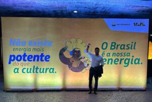 Klebber Toledo Instagram - CULTURA=  emprego  renda  inclusão ✊🏻🌎🤍 
Foi uma honra estar com vocês num dia tão especial.  Muitas mulheres fortes, inteligentes e gentis estão todos os dias mudando o nosso país pra melhor👏🏻👏🏻👏🏻