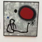 Klebber Toledo Instagram - Hoje conheci o Museu Nacional de Arte Ocidental que fica dentro do parque Ueno, onde pude ver Picasso, Miró, Monet e muitos outros artistas… depois aproveitei pra dar uma caminhada pelo parque. Recomendo para todos que vierem para Tokyo. Obs: tem um sismógrafo em cada sala🫣 cuidado nunca é demais. Arte faz bem👊🏻