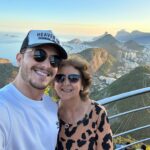 Klebber Toledo Instagram – Te amo mãe ❤️ 
Obrigado por sempre dar o seu melhor para nós e por sempre nos ensinar a ver o lado bom das coisas…
Parabéns🎂🎉 que Deus te proteja todos os dias desse novo ciclo🙌🏻✨