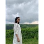 Ko Shibasaki Instagram - ⌘ 熊本県･阿蘇くじゅう国立公園 ⌘ 湧水が其処ここに🩵 大カルデラは圧巻！ 映画『黄泉がえり』の舞台でした🎞️