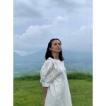 Ko Shibasaki Instagram - ⌘ 熊本県･阿蘇くじゅう国立公園 ⌘ 湧水が其処ここに🩵 大カルデラは圧巻！ 映画『黄泉がえり』の舞台でした🎞️