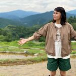 Ko Shibasaki Instagram - 思い出深い直虎ロケ地で田植えしてきたよ🐸 稲刈りが楽しみだ🌾 #棚田 #竜宮小僧 #膝小僧 #田植え #小僧ファイブ #竜宮小僧の会 #晴れた #引佐 #大河ドラマ館 #静岡県 #浜松市 #おんな城主直虎 #直虎 #龍潭寺 #紫陽花 #モリアオガエル #アカハライモリ