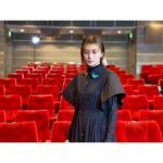 Ko Shibasaki Instagram - 師走の振り返り③ 今年ほど数多く舞台挨拶というものに登壇することは今までにもなかったと思う…それくらい、動いてました。 今年は『奉仕』の年であったように思う。 Dr.コトーも、ガリレオも、恩返しのような気持ちが、どこかにあったような。 …映画公開日には朝から電波ジャックでテレビ出演もしました📺 #師走の振り返り #師走を駆け抜ける #あクリスマスイブ #今日も撮影してます