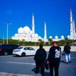 Kode Abdo Instagram – The Sheikh Zayed Grand Mosque has been on our bucket list for a long time, and finally visiting it was an experience beyond our expectations. 

No photo can capture the beauty of this architectural masterpiece, and every intricate detail and every angle tells a unique story. Thanks to @visitabudhabi generosity, we were able to witness this stunning holy site. We can’t wait to return for another viewing in the near future. #inabudhabi🇦🇪