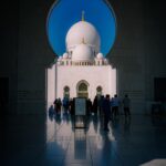 Kode Abdo Instagram - The Sheikh Zayed Grand Mosque has been on our bucket list for a long time, and finally visiting it was an experience beyond our expectations. No photo can capture the beauty of this architectural masterpiece, and every intricate detail and every angle tells a unique story. Thanks to @visitabudhabi generosity, we were able to witness this stunning holy site. We can't wait to return for another viewing in the near future. #inabudhabi🇦🇪