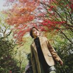 Koe Yeet Instagram - Take a walk in the park with me, will you? 🌱🌿