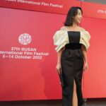 Koe Yeet Instagram - 안녕하세요 At the red carpet of @asiacontentsawards @busanfilmfest!! Presenting 2 awards 🏆 Rolling Youth Film Award Best Asian Animation A proud Malaysian represent 🇲🇾 Dress from @khoonhooi Accessories @piaget Clutch @tomford Heels @louboutinworld Styled by @boooscoooooooooo