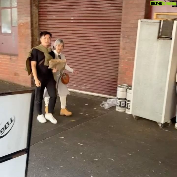 Koe Yeet Instagram - Happy Mother’s Day mumsies 🥰 @zhioono we love u so much x