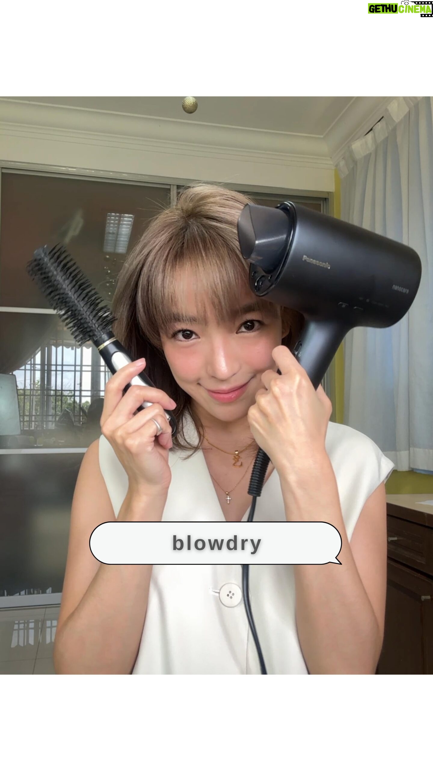 Koe Yeet Instagram - This hairdryer is not a usual hairdryer.
It provides 18x of moisture to my hair leaving it:
smooth ✅ shiny ✅ healthy ✅ I believe with the right tools, everyday is a good hair day. 😍✨ And for me, the Panasonic nanoscare Hair Dryer is definitely one of them.
Cheers to effortless hair days! 💁🏻♀️💯
@panasonicbeautymalaysia @panasonicsg #NA0J #nanocare #nanoe #PanasonicnanocareHairDryer #PanasonicBeautyMalaysia #PanasonicMalaysia