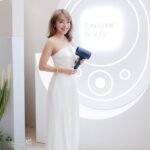 Koe Yeet Instagram - Do u remember the hair dryer I was raving about? 🫶🏻 Shared my 4-month journey with the Panasonic nanocare hairdryer EH-NAOJ: 💯 Tried & verified! ✅ The nanoe MOISTURE technology works wonders, delivering 18x more moisture to my hair, keeping it smooth & shiny even after x3 double bleaches since Jan 💦 Okay, don’t just take my word for it – visit @panasonicbeautymalaysia roadshow at One Utama Oval Concourse till 5/5 and experience it for yourself ⭐️🤗 #NA0J #nanocare #nanoe #PanasonicnanocareHairDryer #PanasonicBeautyMalaysia #PanasonicMalaysia