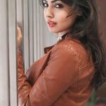 Komal Jha Instagram – मुझे ढूंढने की कोशिश अब न किया कर,
तूने रास्ता बदला तो मैंने मंज़िल बदल ली !

ikomaljha.com
