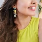 Komal Jha Instagram -