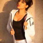 Komal Jha Instagram - Celebrating #nationalcinemaday2023 🍾 🎬 🎞 🎥 ✨️🪬🦋 ikomaljha.com ©️