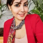 Komal Jha Instagram - वसीयत लिखने से कुछ नहीं होता. उड़ान तए करेगी कि आसमान किसका होगा.... ikomaljha.com ❤️🧿