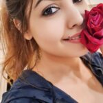 Komal Jha Instagram – ♥️