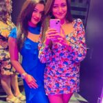 Koushani Mukherjee Instagram – It was a Fun Filled Party Night 💙💙

Feeling Blue