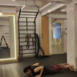 Koushani Mukherjee Instagram – Weekend Vibes 🤸

@victory_fitnessstudio 

#victoryforall #victoryprivatefitnessstudio #fitness #workout #fitnessmotivation #kolkata