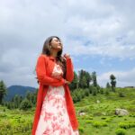 Koushani Mukherjee Instagram – Soaking Up The Sun ☀️💫💛