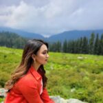 Koushani Mukherjee Instagram – Soaking Up The Sun ☀️💫💛