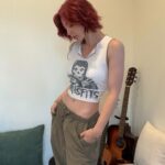 Kris Collins Instagram – Don’t wanna brag but I can play those guitar pretttty poorly