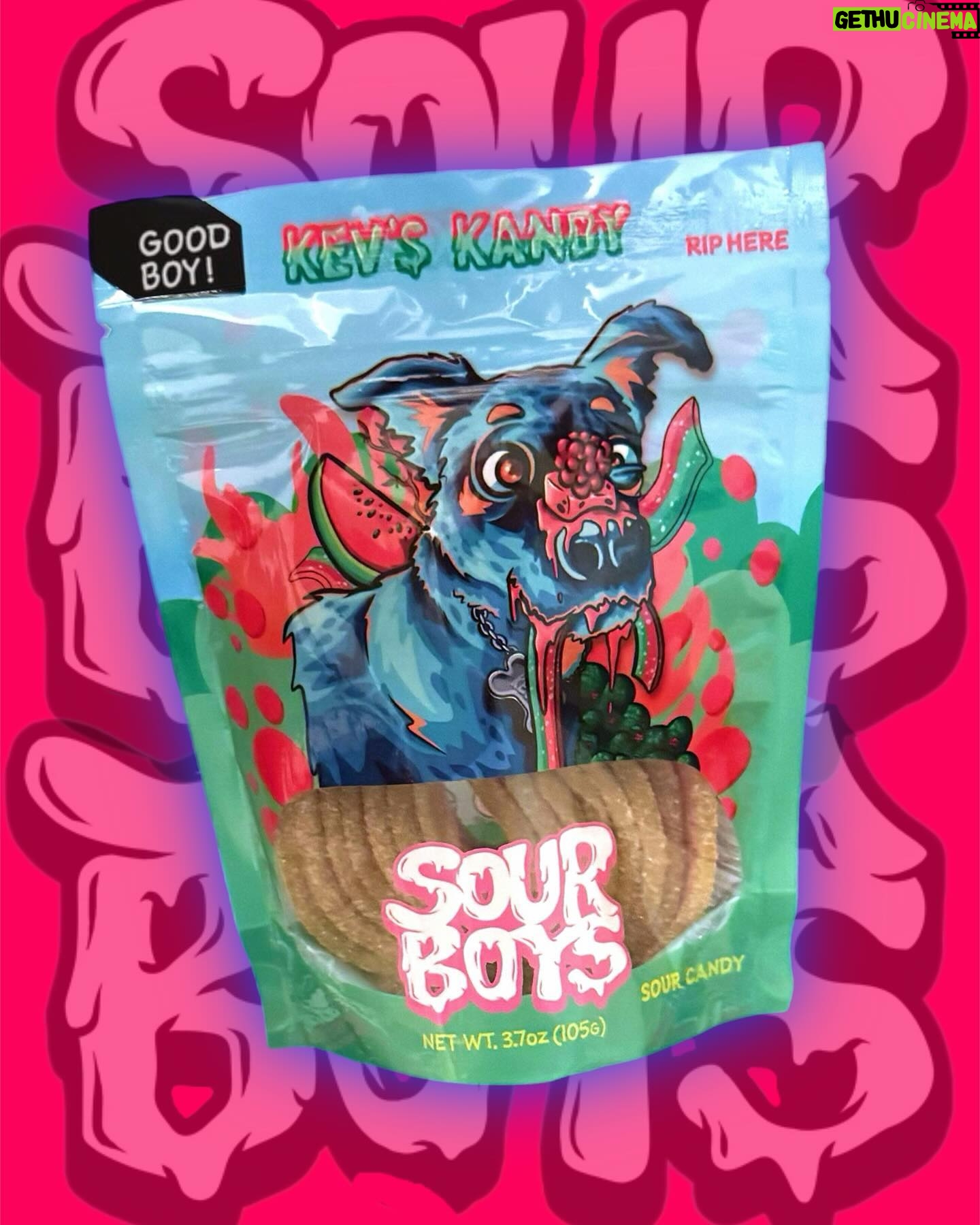 Kris Collins Instagram - MY NEW CANDY IS AVAILABLE FOR PRE-ORDER NOW!! @sourboysgg and I have created Kevโs Kandy! A watermelon raspberry flavoured candy named after my lil special man Kevin ๐ถ ๐ among some other amazing flavors to bundle with! GET SOME AT sourboys.gg ! ๐Thereโs also a contest!๐ If you buy a golden ticket at sour boys.gg , you can enter for a chance to win the opportunity to create your own custom flavor with Caleb and I! For a little backstory @oompavilleig created this amazing company @sourboysgg from scratch. From literally building his own candy factory in his hometown to hiring on friends and family to help hand make and create this delicious 5 ingredient candy. Iโve joined and been behind the scenes for a while now with sour boys and itโs been an absolute blast!! I hope you guys enjoy the candy as much as we do! ๐โค๏ธ๐๐ป