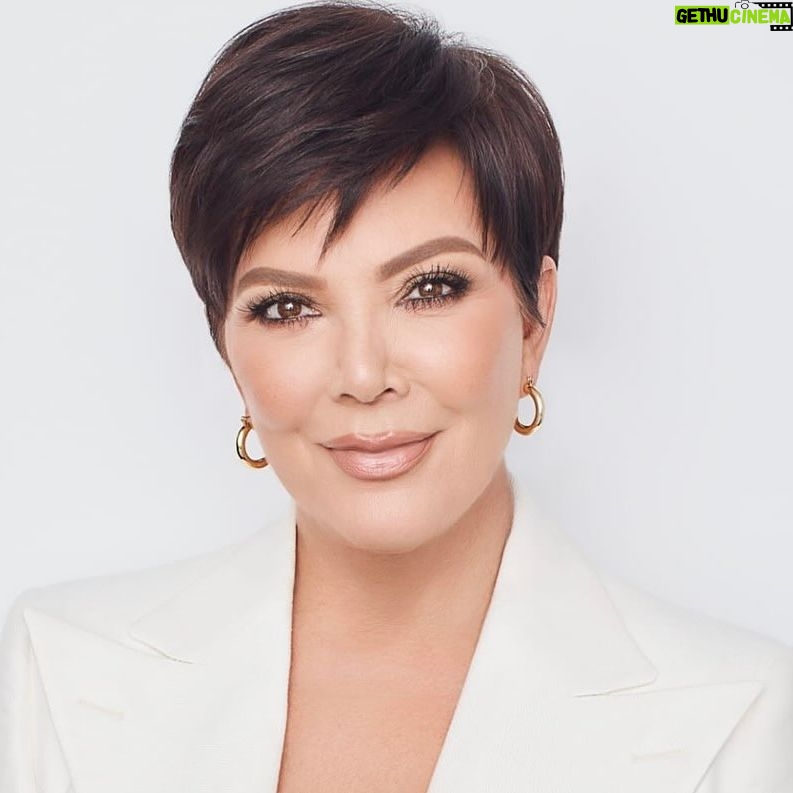 Kris Jenner Instagram - 🩷Rogers Gardens is Donating ✨100% of Our Profits ($34)✨ to @susangkomen for this Custom, Limited Edition #pinkpower Ornament featuring the Charity Star @krisjenner ! 🩷Help Us Raise $1,000,000 for Breast Cancer Research Benefiting #susangkomen ! 🩷Pre-Order Now for Delivery in October! 🩷Honor the strength of those affected by breast cancer with your support. Shop and Support today in memory of a loved one, someone battling cancer now or honoring a survivor to fund vital research. Together, we can make strides towards a cure and end cancer. 🩷The “Pink Power” @heartfullyyours_christmas ornament is designed by The Ornament KingTM for #krisjenner . These limited-edition glass confections are hand-made in Europe. Artisans use traditional techniques handed down from generations from over hundred years. They breathe life into these creations by blowing the glass and lining the inside with sterling silver, then add many layers of paint and intricate details. Each ornament takes a week to make. As such these become legacy family heirlooms. 🩷These custom-made orders are only accepted from NOW - MAY 31. Limited quantities available, so hurry to get yours to HELP SAVE A LIFE! 👉TAP HERE @rogersgardens 👉Then TAP 🔗 in Our Profile Bio 🛒Then CLICK on PRE-ORDER NOW 🛍️ Shop Support 🎗️🩷 #rogersgardens #breastcancerawareness #donatetoendcancer #UniteForACure #krisjenner #susangkomen #theornamentking #heartfullyyoursornaments #breastcancer #charity #kardashians #kyliejenner #kendeljenner #kimkardashian #khloekardashian #kourneykardashian @khloekardashian @kimkardashian @kyliejenner @kendalljenner @kourtneykardash @krisjenner