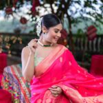 Krishna Mukherjee Instagram – अक्षय तृतीय की शुभकामनाएँ 🙏🏻🌹