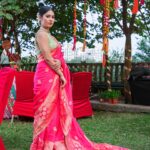 Krishna Mukherjee Instagram – अक्षय तृतीय की शुभकामनाएँ 🙏🏻🌹