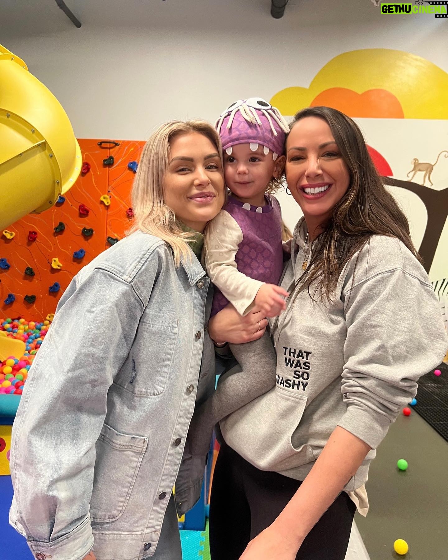 Kristen Doute - 53K Likes - Happy 2nd birthday, Ocean! You’re so smart, so sweet, and the kindest girl of all time. 🌊 I’m so lucky to be your auntie! 🤟🏽 @lalakent