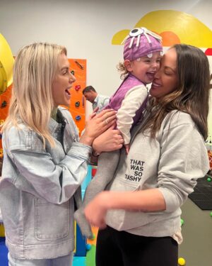 Kristen Doute Instagram - Happy 2nd birthday, Ocean! You’re so smart, so sweet, and the kindest girl of all time. 🌊 I’m so lucky to be your auntie! 🤟🏽 @lalakent