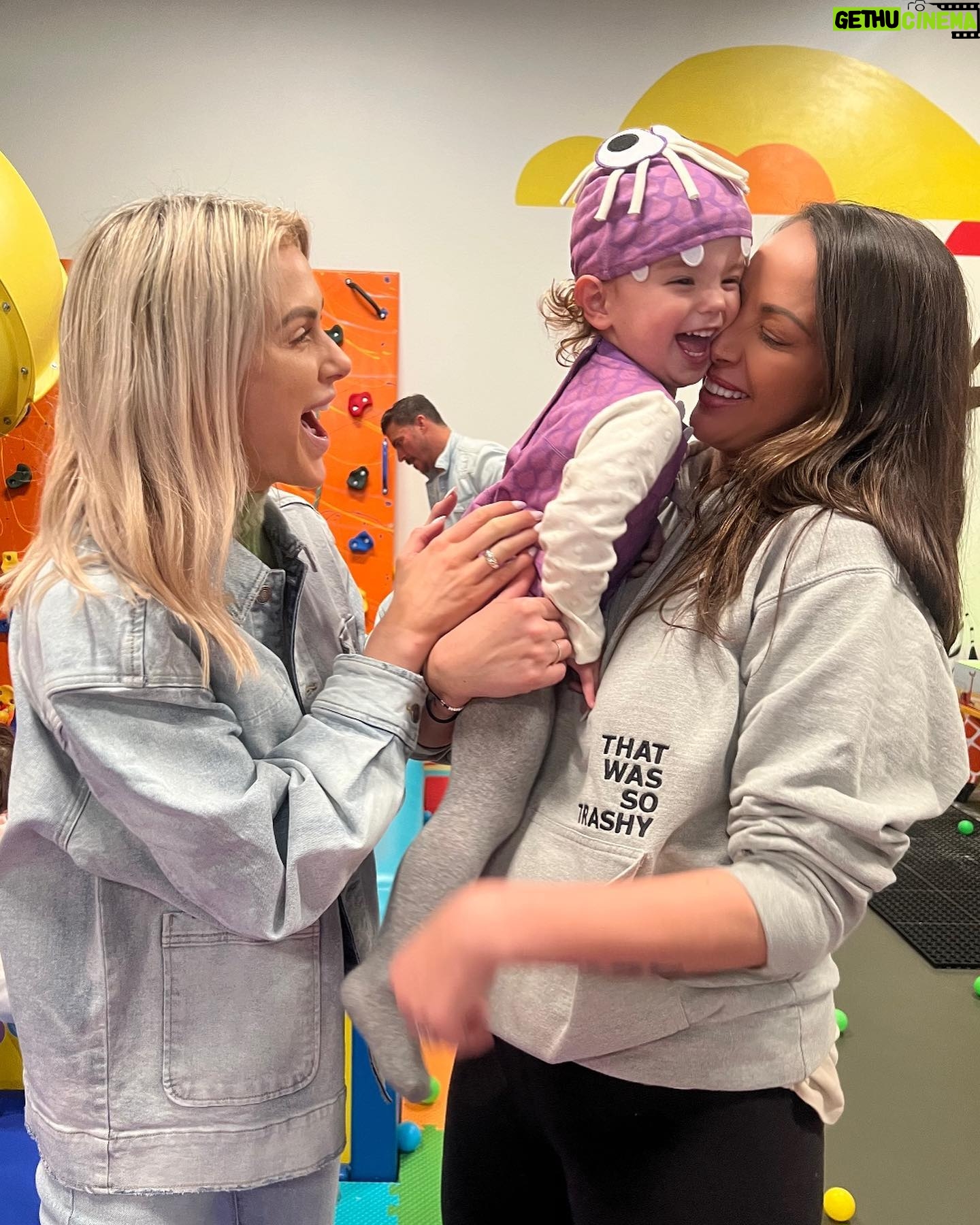 Kristen Doute - 53K Likes - Happy 2nd birthday, Ocean! You’re so smart, so sweet, and the kindest girl of all time. 🌊 I’m so lucky to be your auntie! 🤟🏽 @lalakent