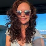Kristin Davis Instagram - Kenya hair still in effect… Sending love to all in SoCal ♥️