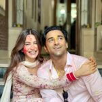 Kriti Kharbanda Instagram – Hamari pehli holi! 💛🧿
.
.
.
#happyholi