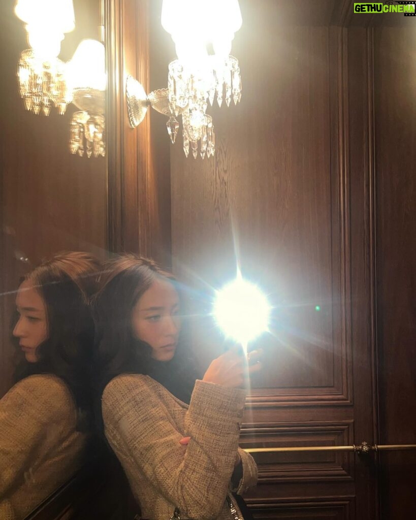 Krystal Jung Instagram - 🍬🍬🍬