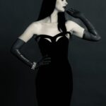 Krysten Ritter Instagram - 🖤💀
