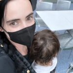 Krysten Ritter Instagram - Mommy out ✌🏻🤙🏻- thank you, Oregon 🌲❤️