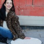 Krysten Ritter Instagram - Cute Little Round Rug crochet kit by yours truly! Link in bio! @weareknitters