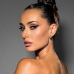 Kseniia Mishyna Instagram - І дивлюсь на світ цей дикий ,ніби як на шоу … @purpruss @my.shura