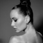 Kseniia Mishyna Instagram - І дивлюсь на світ цей дикий ,ніби як на шоу … @purpruss @my.shura