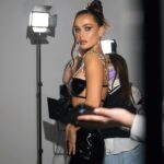 Kseniia Mishyna Instagram - Напевно когнітивна революція відбулася для того, щоб талановиті люди збиралися разом і шукали , творили, надихалися одне одним. Я неодноразово говорила, що безкінечно закохана в майстерність. Майстерність ідеального прояву, самовідданої працьовитості, красивих амбіцій. Перебуваючи у суспільстві таких людей – злітаєш разом із ними, відточуючи у нірвані власну досконалість . Як там говорять ? Дрім тім ?