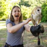 Kumail Nanjiani Instagram - Big thanks to @hawkonhand for introducing us to falconry and a bunch of awesome folks (birds of prey.) 1. Barn Owl 2. Harris’s Hawk 3. Augur Buzzard