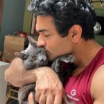 Kumail Nanjiani Instagram - Bagel.