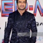 Kumail Nanjiani Instagram - Spiderman: No Way Home is fantastic. I was overwhelmed for much of it and didn’t want it to end. Truly magical stuff. Styling: @jeanneyangstyle Suit: @dzojchen Shoes: @wolfandshepherd