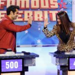 Kumail Nanjiani Instagram - I got to do @jimmykimmellive with the amazing @salmahayek. We played a game! It’s on tonight on @abc!