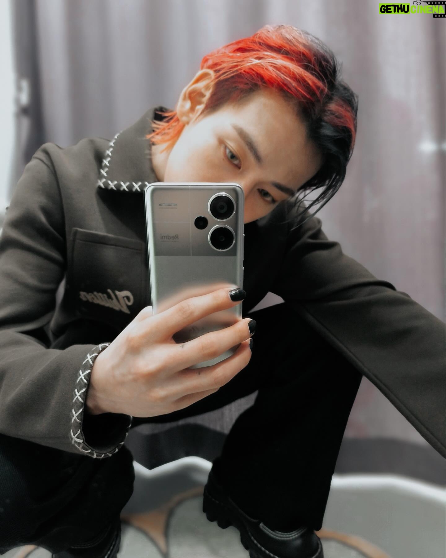 Kunpimook Bhuwakul Instagram - Shot on Xiaomi Fan Festival Special Edition 🩶🧡 #RedmiNote13SeriesXBamBam