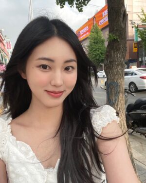 Kwon Eun-bin Instagram - mz의 하루˘ᗜ˘